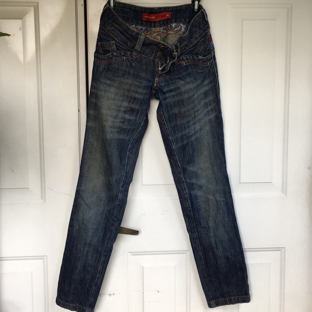 Patoge blue jeans embroidered floral size 36/8